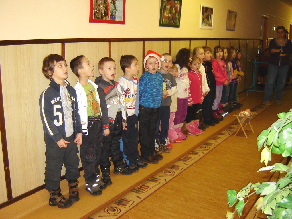 Fotogaléria Návšteva detí v zariadení (6) Návšteva detí v zariadení